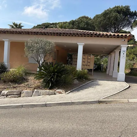 Dom wakacyjny - Gulf Of St Tropez View - Quiet - Workation - Pool Sainte-Maxime